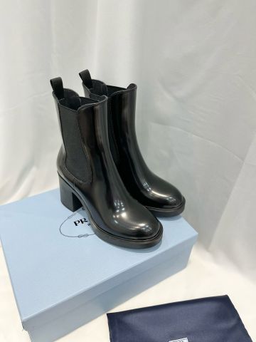 Boot PRADA* cổ lỡ da bóng mờ gót to cao 8cm đẹp sang VIP 1:1