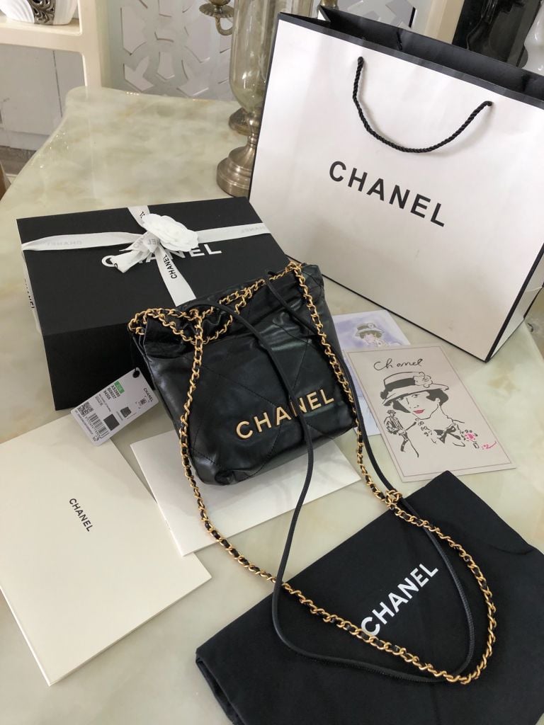 PHỤ KIỆN CHÍNH HÃNG  TÚI NỮ CHANEL GIFT MAKEUP CROSSBODY BAG  CNM06