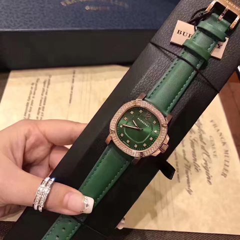 Đồng hồ burberry nữ dây da xanh lá cây đẹp thật sale