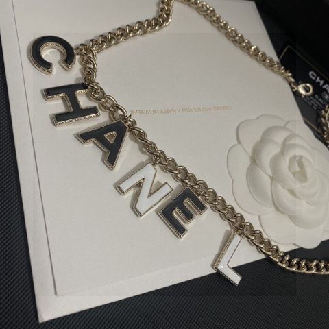 Vòng cổ chữ chanel* đẹp độc