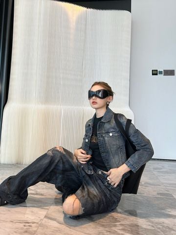 Áo khoác jeans nữ BALENCIAGA* cao cấp