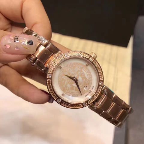 Đồng hồ versace case 34 cho nữ Sale