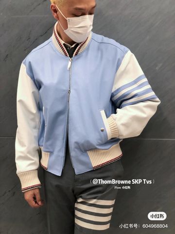 Áo khoác da nam Thom* Browne* màu xanh nhạt phối trắng cực đẹp độc VIP 1:1