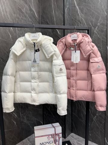 Áo phao nữ moncler* mũ viền lông thú VIP 1:1