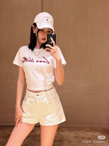 Áo phông nữ  L*V CROP TEE