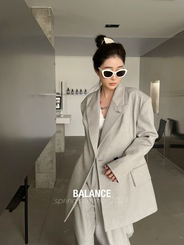 Áo vest nữ Balance* ghi sáng VIP 1:1