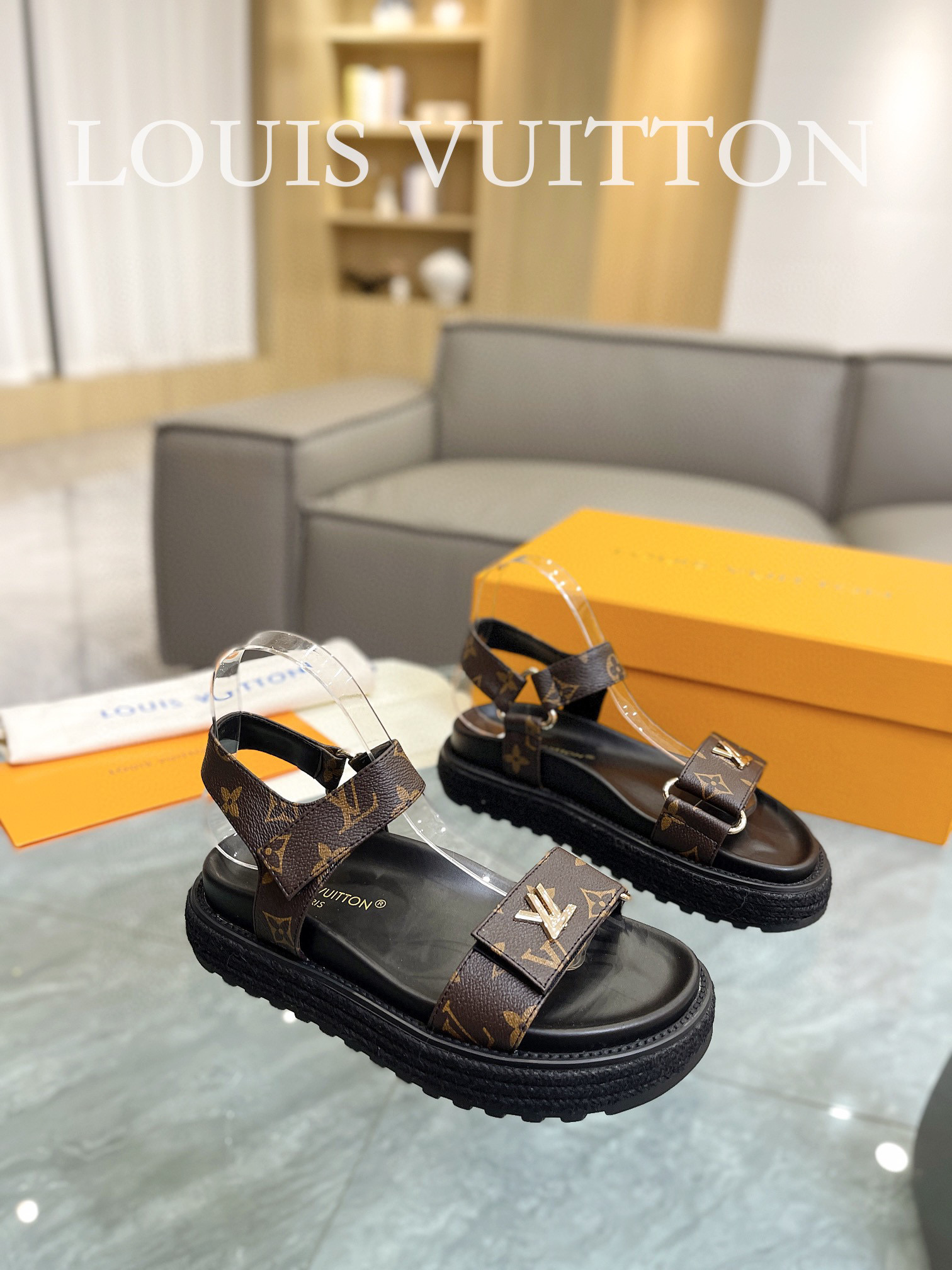 Sandals and Espadrilles Collection for Women  LOUIS VUITTON  2