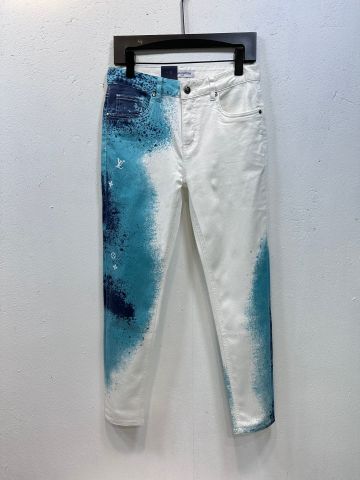 Quần jeans nam LV* màu trắng hoạ tiết Monogram xanh loang đẹp độc SIÊU CẤP