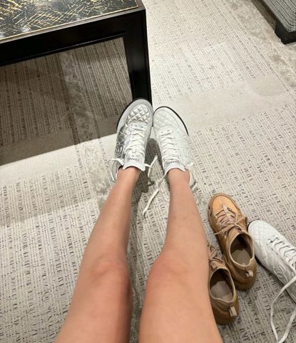 Giày thể thao nữ CHNEL* da bê xịn Vân trám kiểu đẹp độc