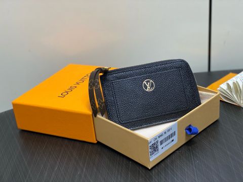 Ví da nữ L*V  Low Key Zipper Card Holder