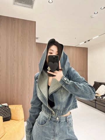 Áo khoác jeans lửng có mũ hàng độc VIP 1:1