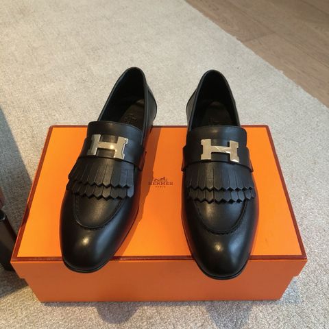 Giày nữ Loafer Hermes* tua rua da bê phối màu đẹp sang thanh lịch VIP 1:1