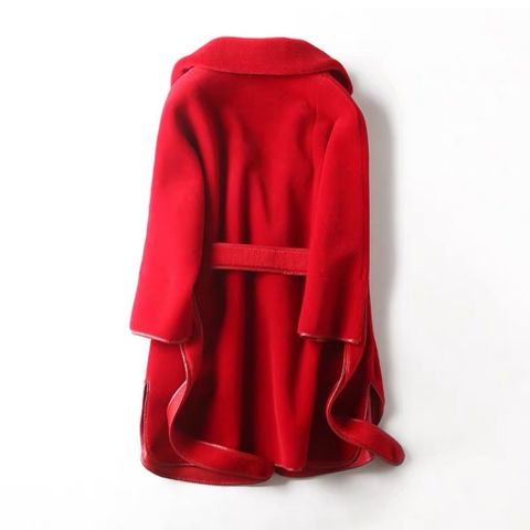 Áo khoác da nữ trần lông cừu mịn đẹp ấm đai eo mặc được cả 2 mặt rất tiện màu đỏ và đen hàng cao cấp