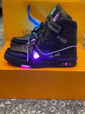 Sneaker LV* nam nữ cao cổ mẫu mới viền đèn led điều chỉnh đa sắc