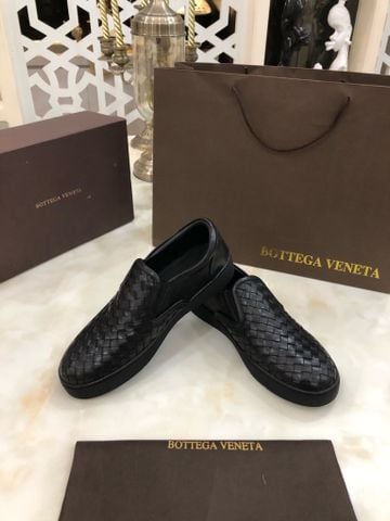 Giày slip on nam BOTTEGA* VENETA* da bò đan mềm đẹp cao cấp