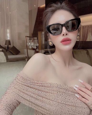 Kính nữ GUCCI* gọng đá đẹp sang SIÊU CẤP