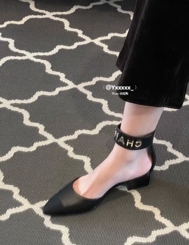 Giày nữ chanel* mũi nhọn gót vuông cao 4cm quai da bò nẹp chữ đẹp sang có 3 màu 35-40