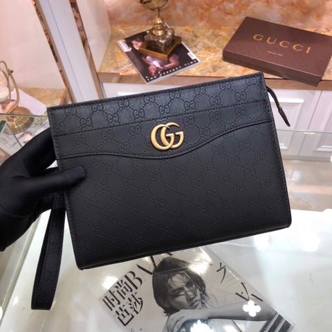 Clutch GUCCI* nam nữ 26cm dáng vuông da bò dập logo khoá vàng đẹp cao cấp