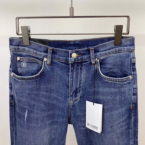 Quần jeans nam các mẫu đẹp