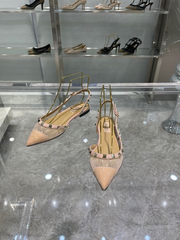 Giày bệt VALENTINO* lưới chấm bi nude viền đinh SIÊU CẤP