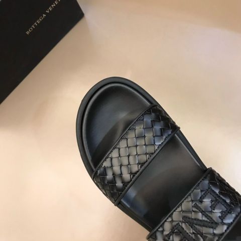 Sandal nam BOTTEGA* VENETA* quai da bò đan kiểu đẹp cao cấp 38-45