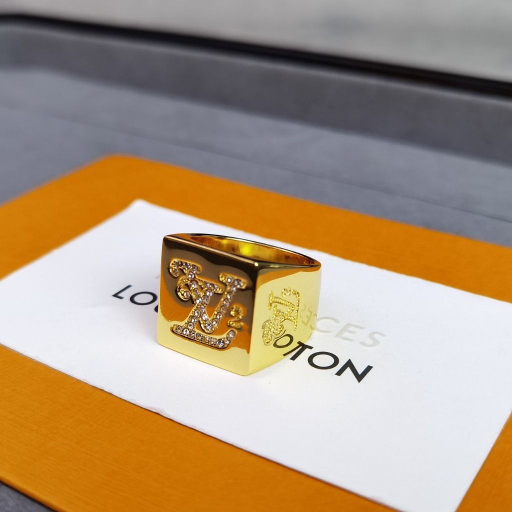 LV Volt Upside Down Trang sức mới năm 2022 của Louis Vuitton