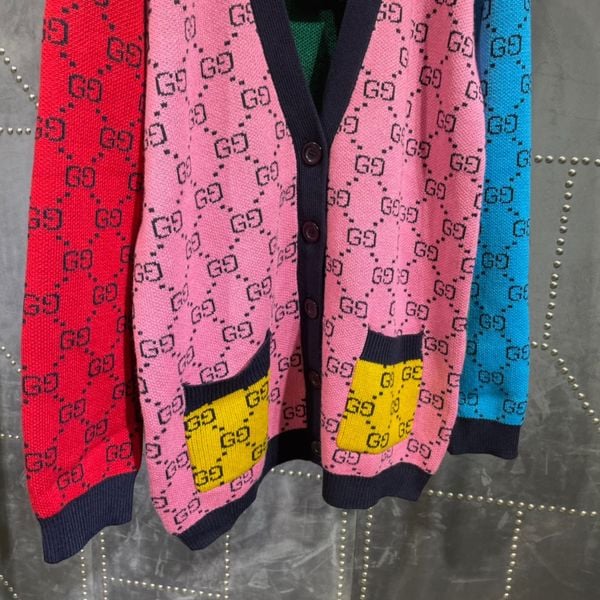 Áo len nữ GUCCI* óng ánh hoạ tiết chữ hàng len cừu SIÊU CẤP 2500k htt ...