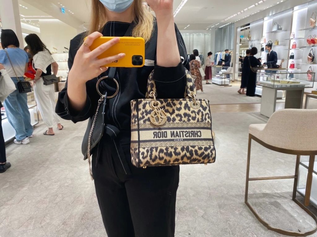 Chi tiết hơn 73 túi dior da báo siêu đỉnh trieuson5 #26 Chi tiết hơn 73 túi dior da báo siêu đỉnh trieuson5