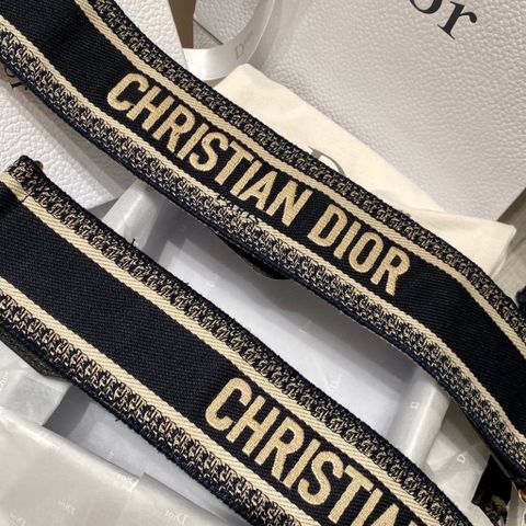 Belt nữ Dior* da bò phối vải hoạ tiết chữ đẹp cao cấp