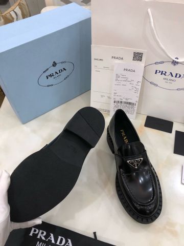 Giày nữ PRADA* đế 5cm da bóng mờ đẹp sang SIÊU CẤP