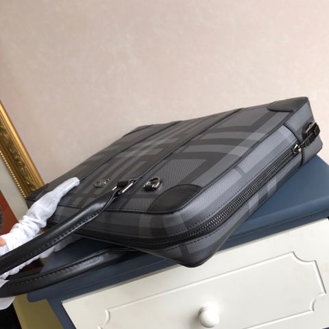 Túi nam Burberry* kẻ xám đựng laptop đẹp size 39cm