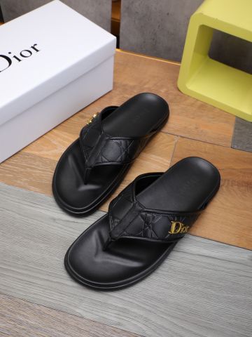 Dép tông nam Dior* quai da bò dập nổi hoạ tiết caro đẹp cao cấp