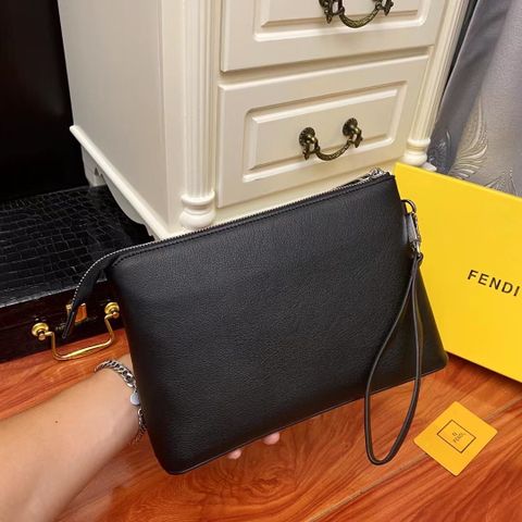 Clutch Fendy* da bò lỳ 26cm