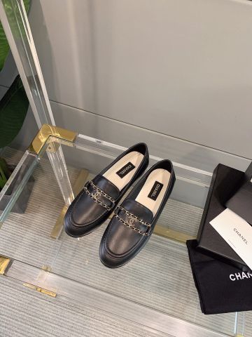 Giày lười nữ chanel* da bò lỳ xích bạc đẹp sang SIÊU CẤP