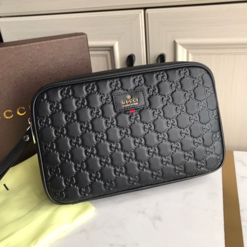 Clutch GUCCI* nam nữ 27cm da bò dập hoạ tiết logo nổi đẹp cao cấp 