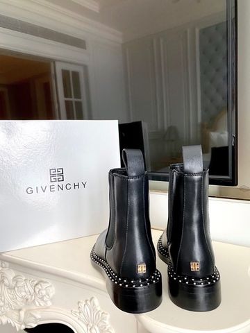 Giày nữ GIVENCHY* cao cổ viền đinh đẹp