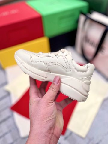 Sneaker GUCCI* rhyton cho bé có nhiều hình đẹp size 24-34