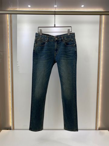 Quần jeans nam các hãng cao cấp