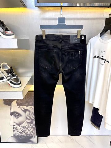 Quần jeans nam các hãng đẹp