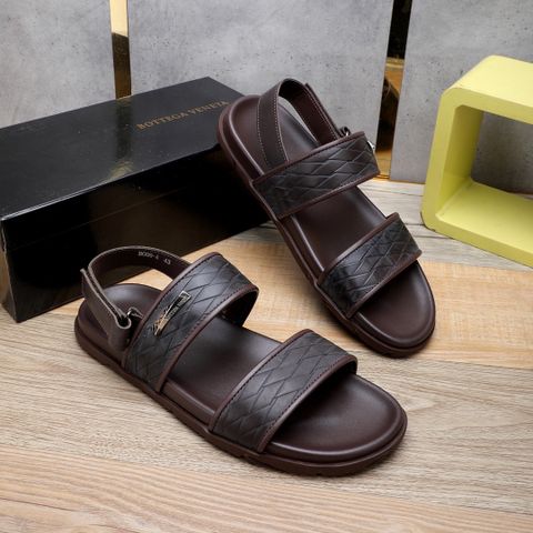 Sandal nam Bottega* Veneta* quai da bò vân đẹp cao cấp màu nâu và đen