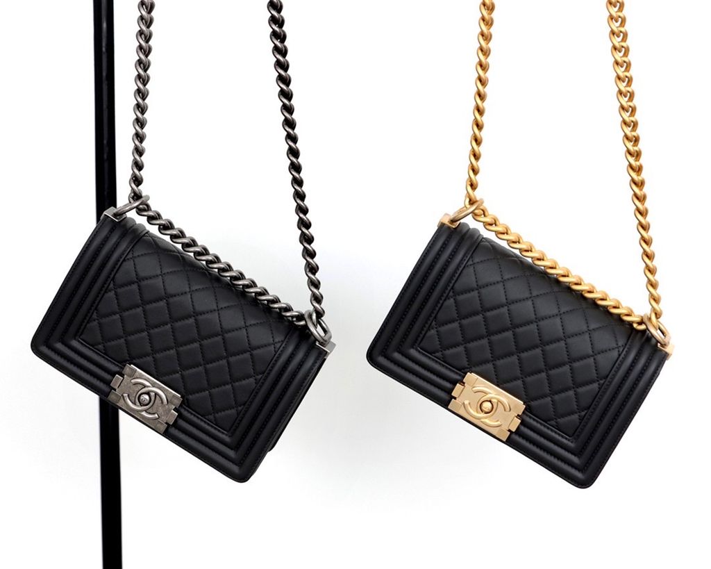 Túi Chanel Boy Small màu trắng da caviar ghw best quality #38 Túi Chanel Boy Small màu trắng da caviar ghw best quality