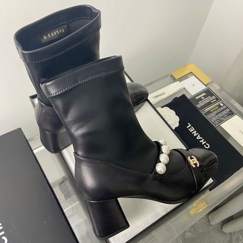 Boot chanel* cổ lỡ da bò mềm gót vuông cao 7cm quai ngọc đẹp sang SIÊU CẤP