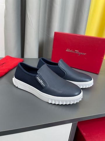 Giày slip on nam SALVATORE* da bò lỳ