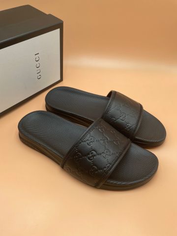 Dép nam GUCCI* quai da bò dập nổi Logo hàng cao cấp