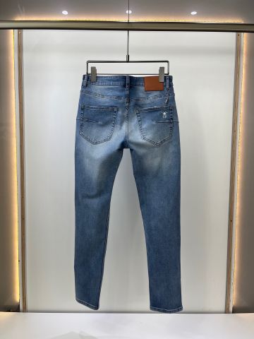 Quần jeans nam hãng đẹp