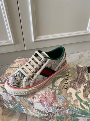 Giày thể thao nam nữ GUCCI* arrival tennis 1977