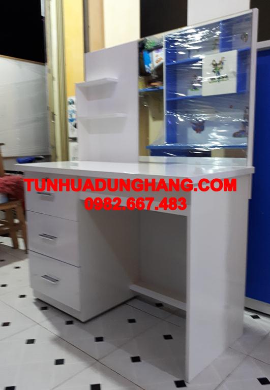 BÀN TRANG ĐIỂM BTD09