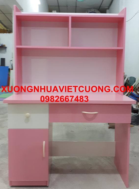 BÀN HỌC SINH NHỰA ĐÀI LOAN BH84