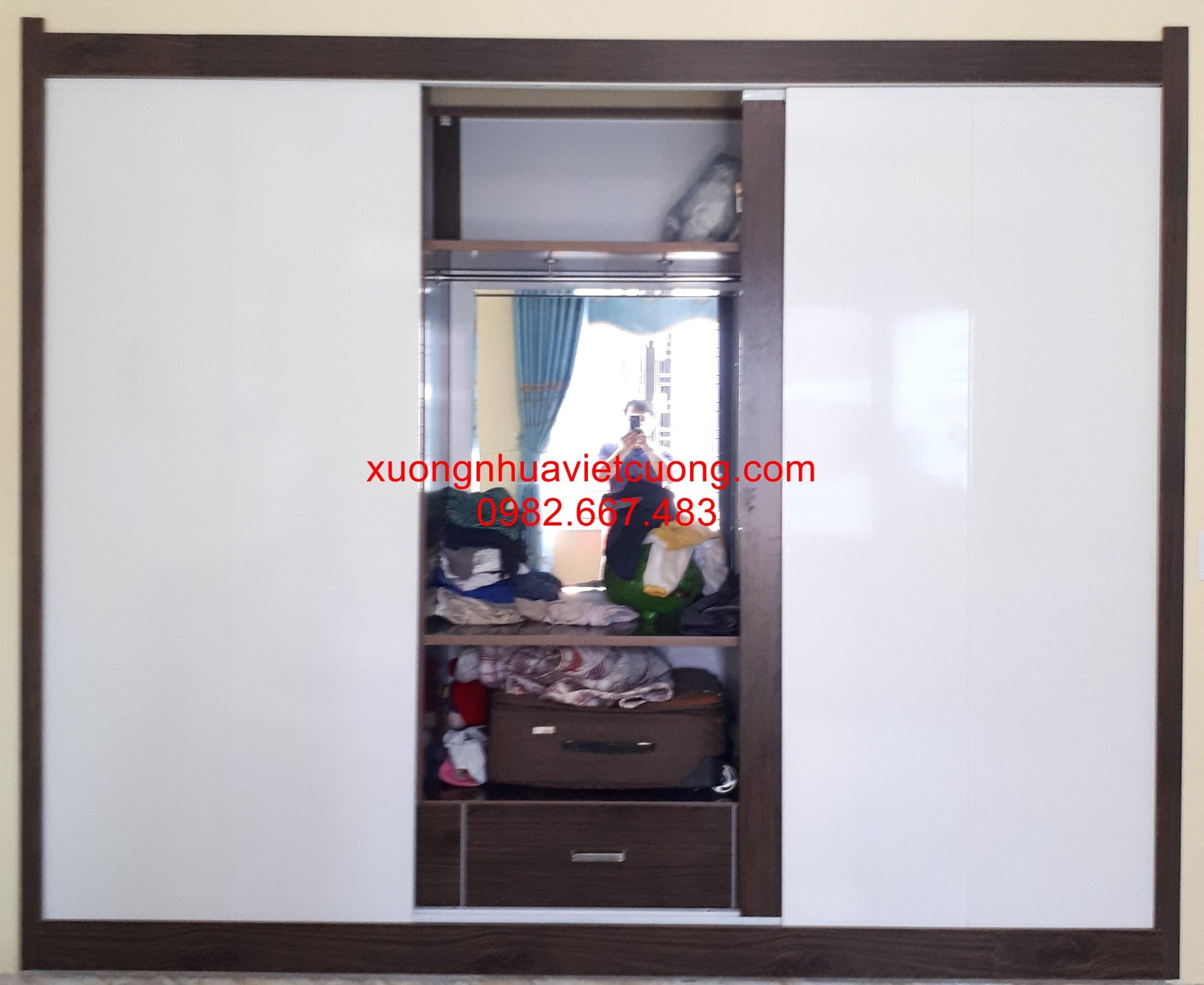 TỦ NHỰA ĐÀI LOAN CÁNH LÙA TCL72