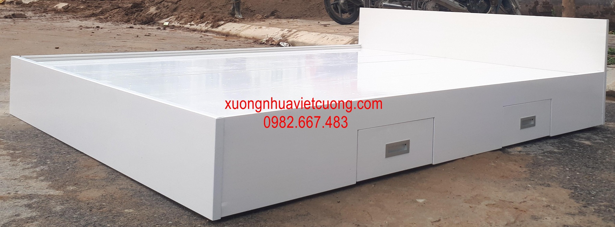 GIƯỜNG BẰNG NHỰA ĐÀI LOAN GN11